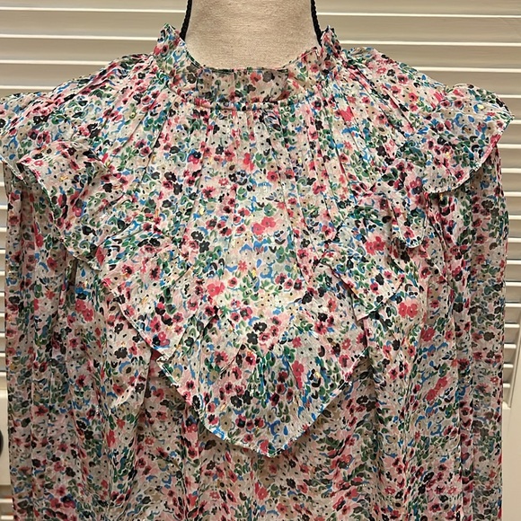 Boden V Yoke Flounce Top in Ivory Gardenia Petal, Size 12 - Picture 5 of 17